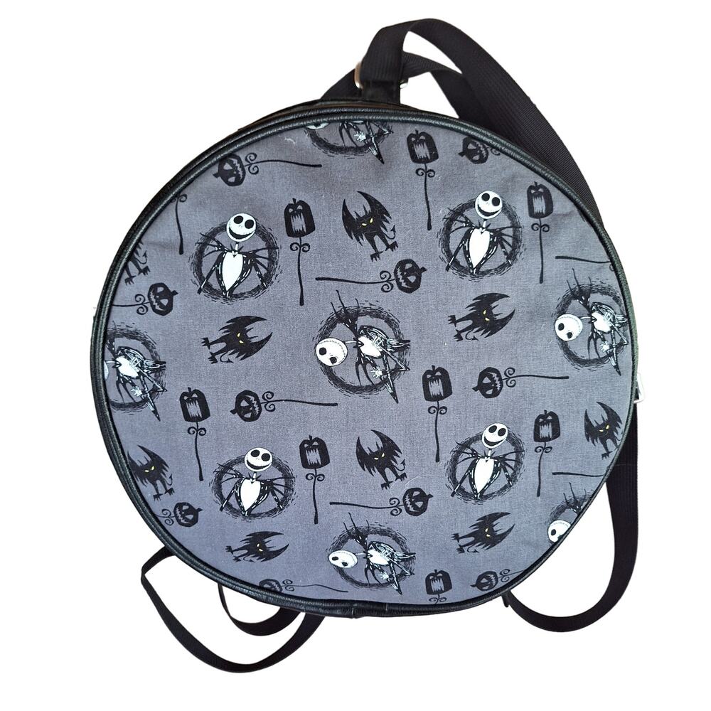 Nightmare before christmas LUNA convertible crossbody backpack round bag spooky - Picture 6 of 6